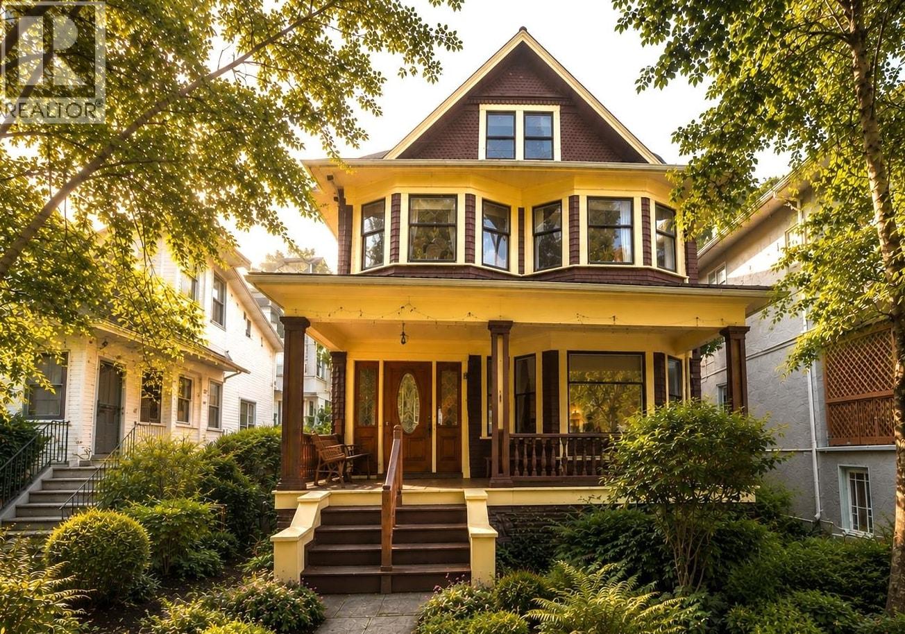 1749 WILLIAM STREET, Vancouver