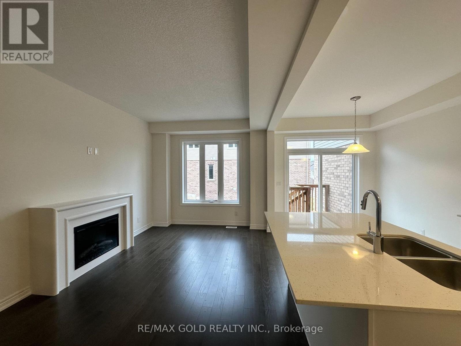 147 Broadacre Drive, Kitchener, Ontario  N2R 0S5 - Photo 7 - X13236668