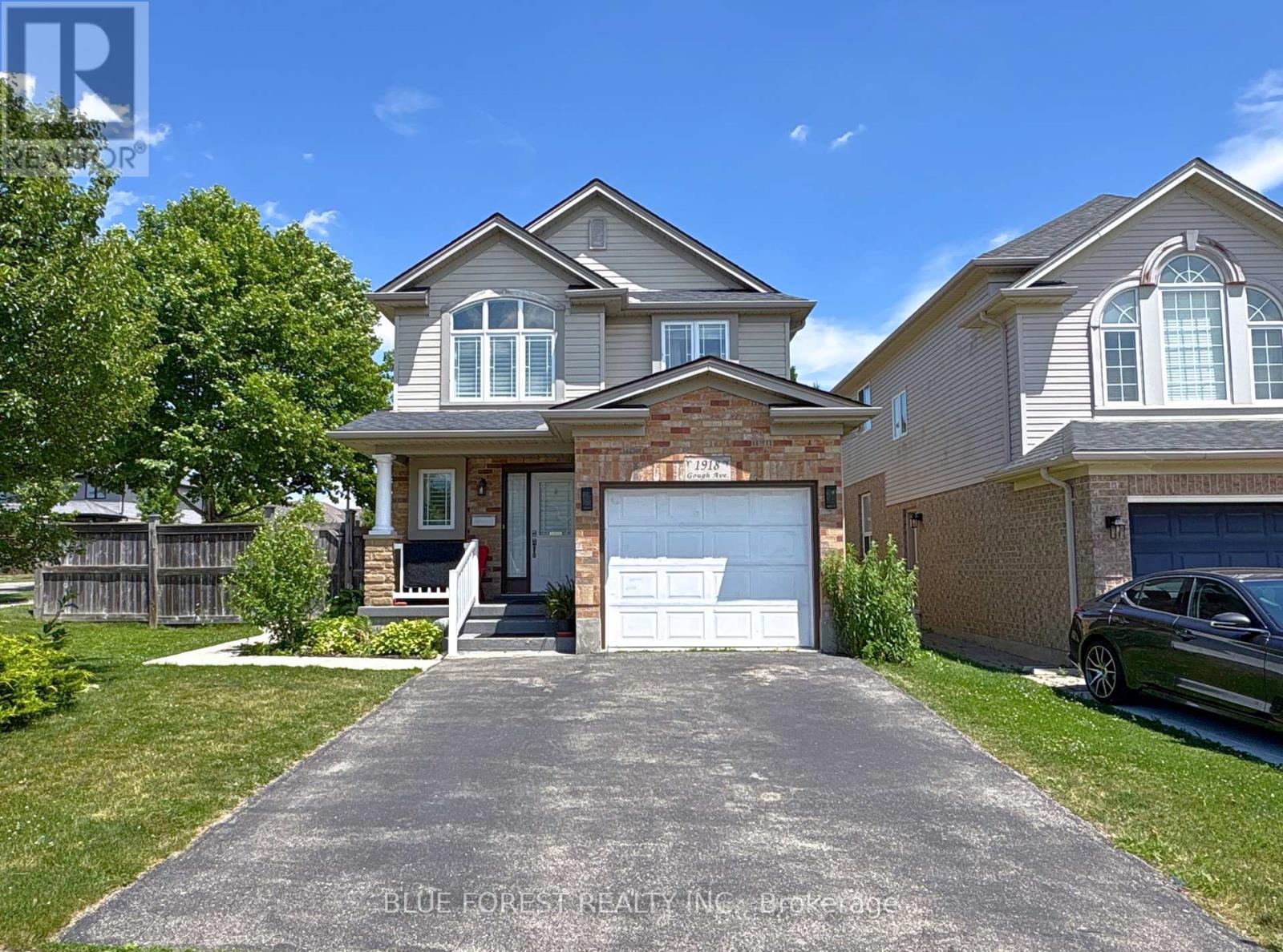 1918 Gough Avenue, London North, Ontario  N5X 4P8 - Photo 2 - X13541444