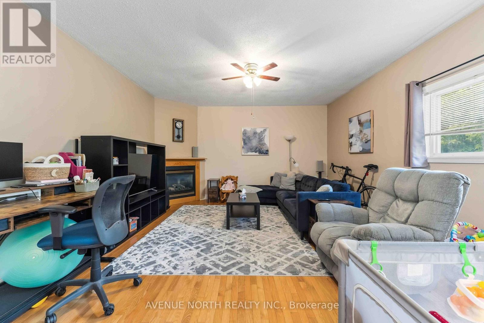 6803 Barsona Place, Ottawa, Ontario  K1C 1J2 - Photo 10 - X13541472