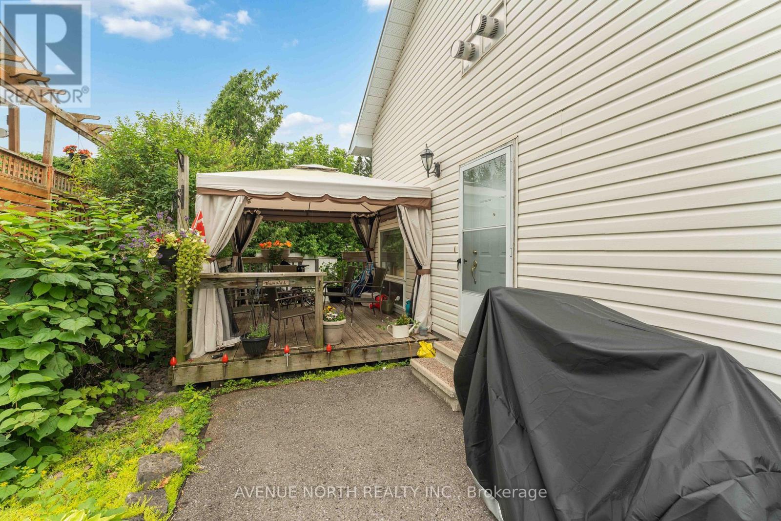 6803 Barsona Place, Ottawa, Ontario  K1C 1J2 - Photo 44 - X13541472