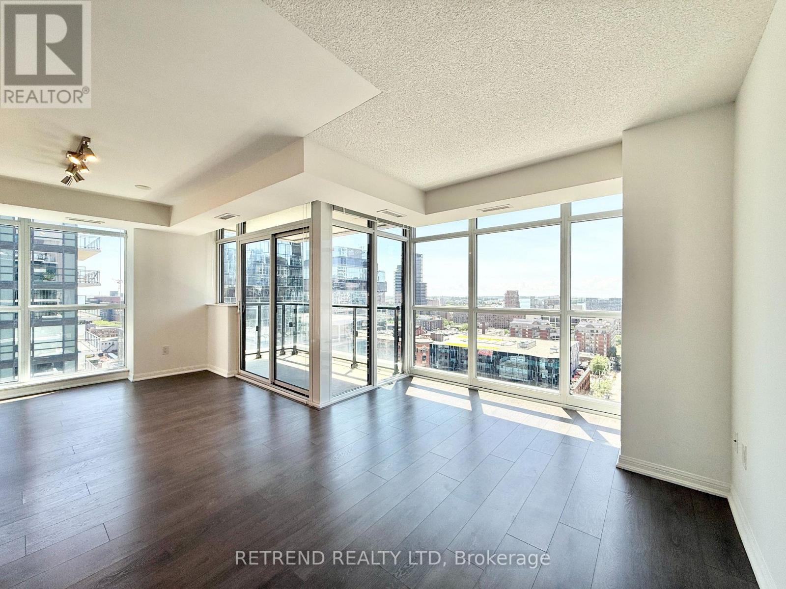 2204 - 400 ADELAIDE STREET E, Toronto, Ontario