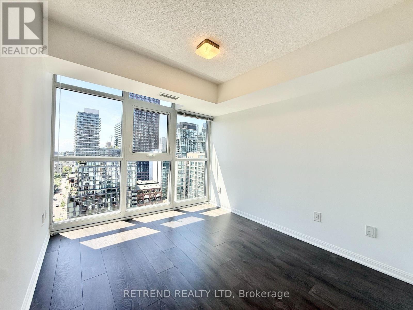 2204 - 400 Adelaide Street E, Toronto, Ontario  M5A 4S3 - Photo 14 - C13541418