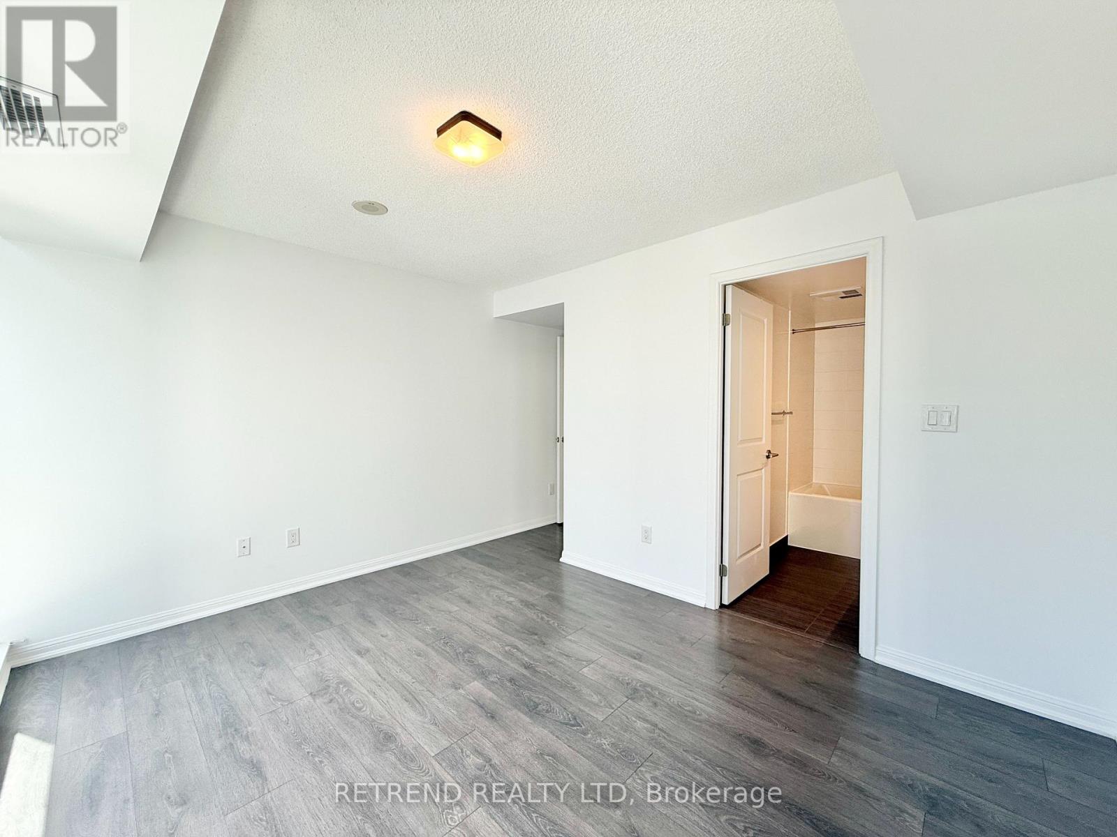 2204 - 400 Adelaide Street E, Toronto, Ontario  M5A 4S3 - Photo 26 - C13541418