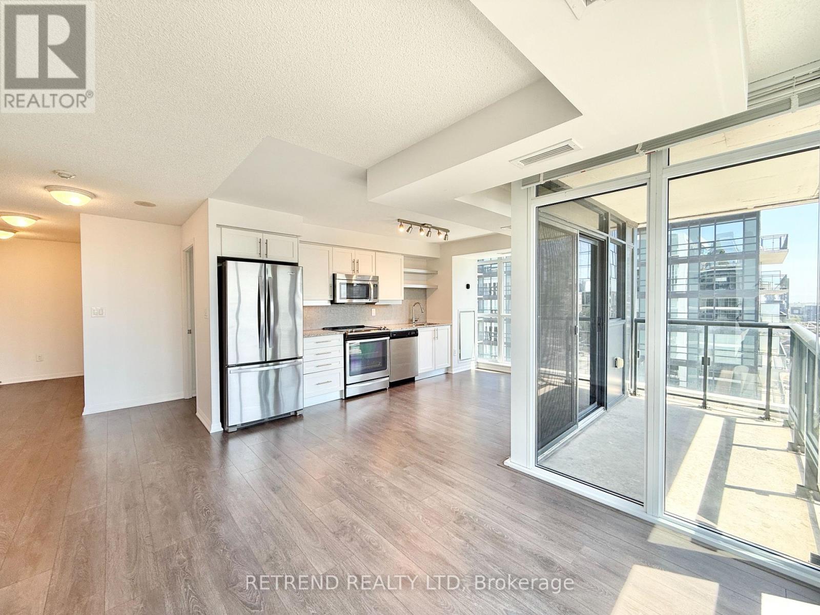 2204 - 400 Adelaide Street E, Toronto, Ontario  M5A 4S3 - Photo 4 - C13541418