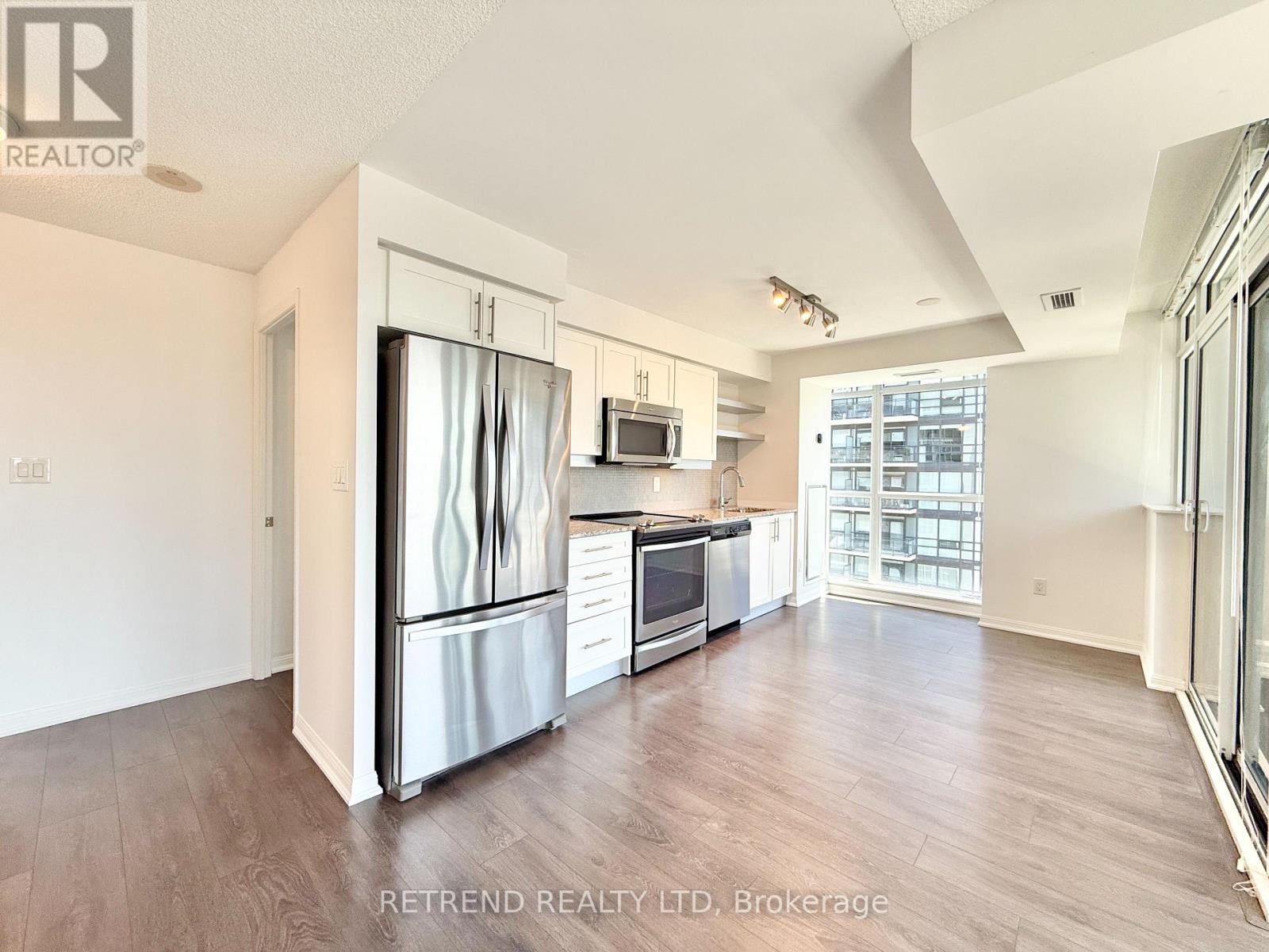 2204 - 400 Adelaide Street E, Toronto, Ontario  M5A 4S3 - Photo 5 - C13541418