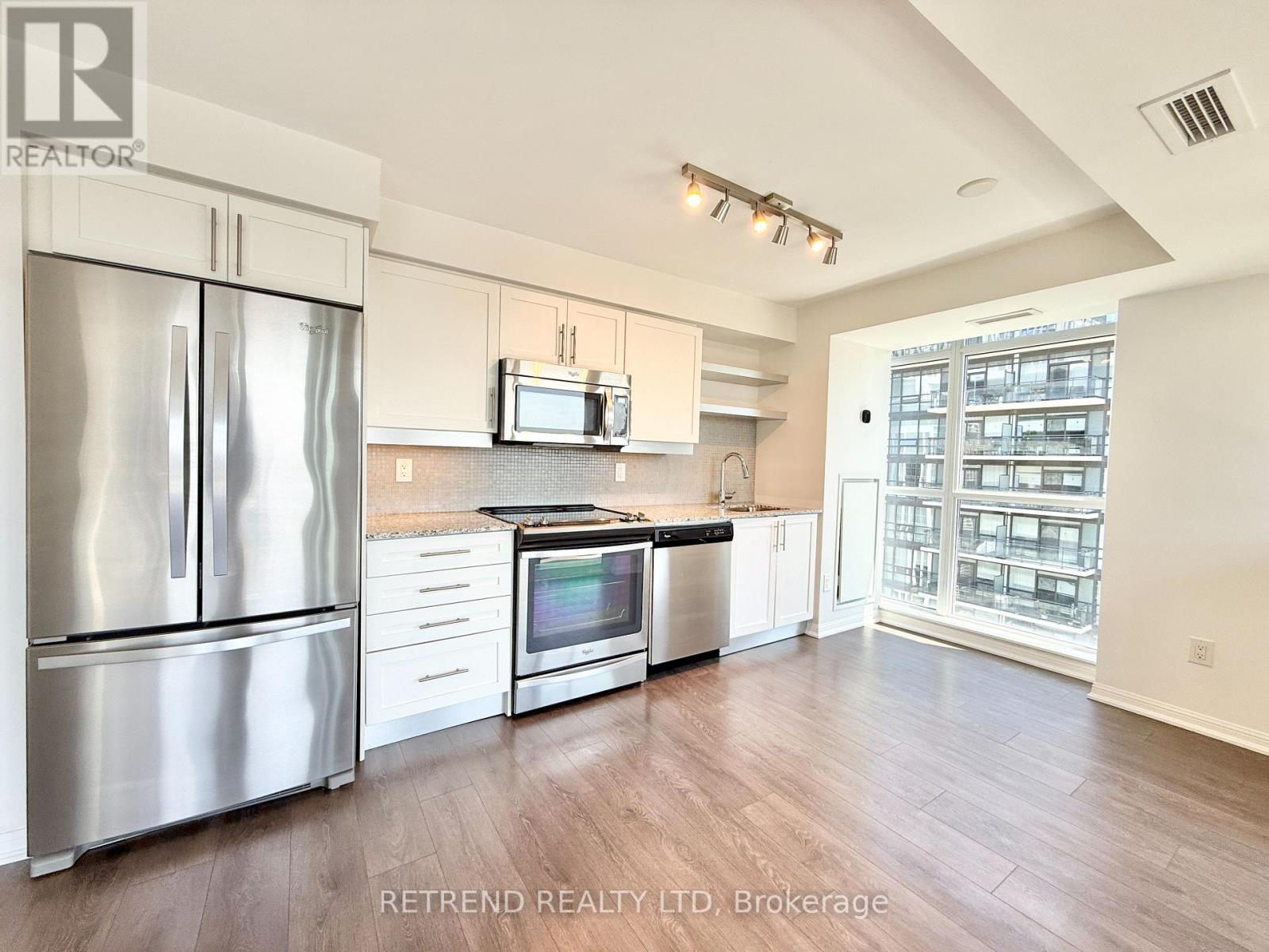 2204 - 400 Adelaide Street E, Toronto, Ontario  M5A 4S3 - Photo 8 - C13541418