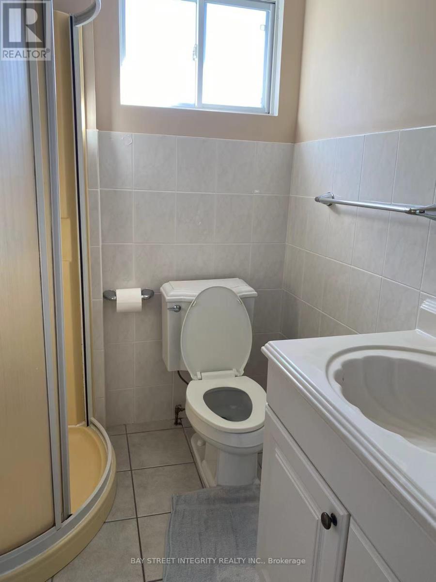 1&2 Fl - 21 Kingslake Road, Toronto, Ontario  M2J 3E2 - Photo 12 - C13541434