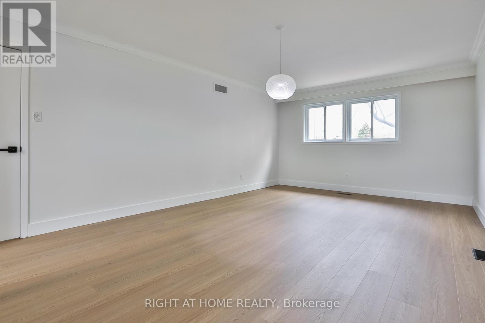 7 Charterhouse Road, Toronto, Ontario  M1S 2T4 - Photo 24 - E13541404