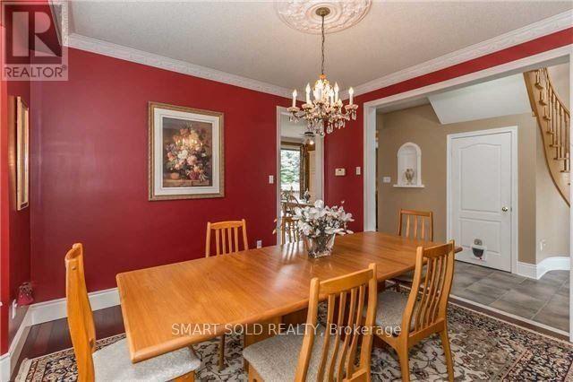 704 Foxcroft Boulevard, Newmarket, Ontario  L3X 1N2 - Photo 9 - N13541422