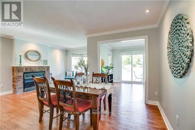 1119 Glenridge Drive, Oakville, Ontario  L6M 2L1 - Photo 11 - W13541464