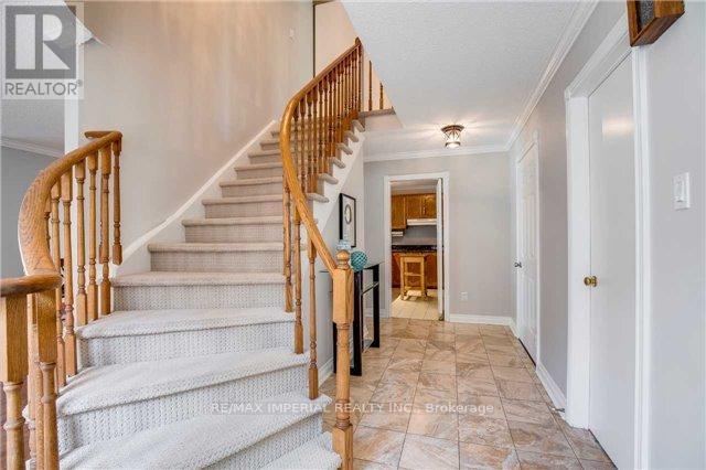1119 Glenridge Drive, Oakville, Ontario  L6M 2L1 - Photo 14 - W13541464