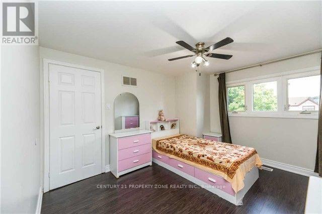 18 Omega Square, Brampton, Ontario  L6Z 1K5 - Photo 15 - W13541482