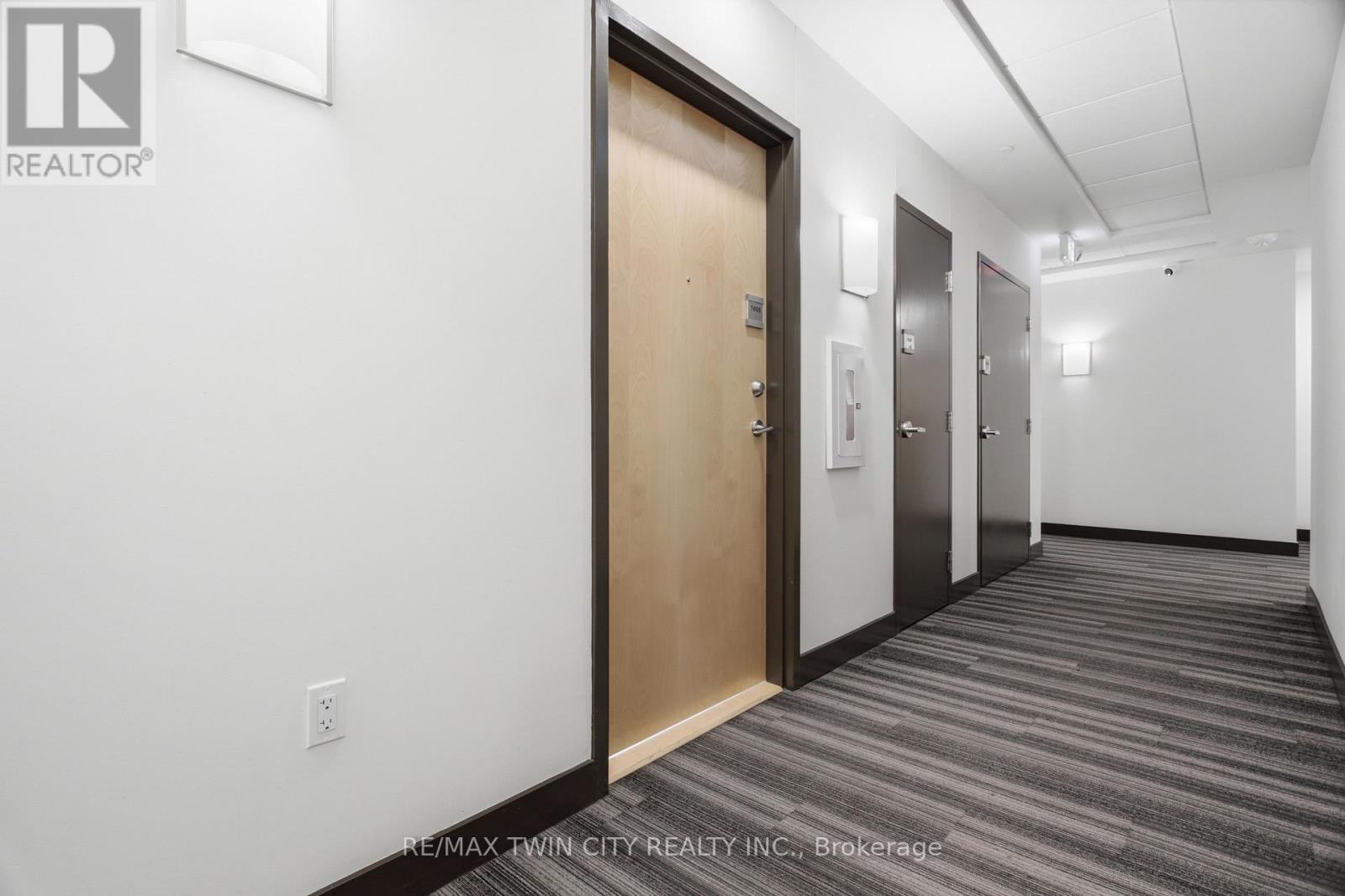 1605 - 100 Garment Street, Kitchener, Ontario  N2G 0C3 - Photo 4 - X13541452