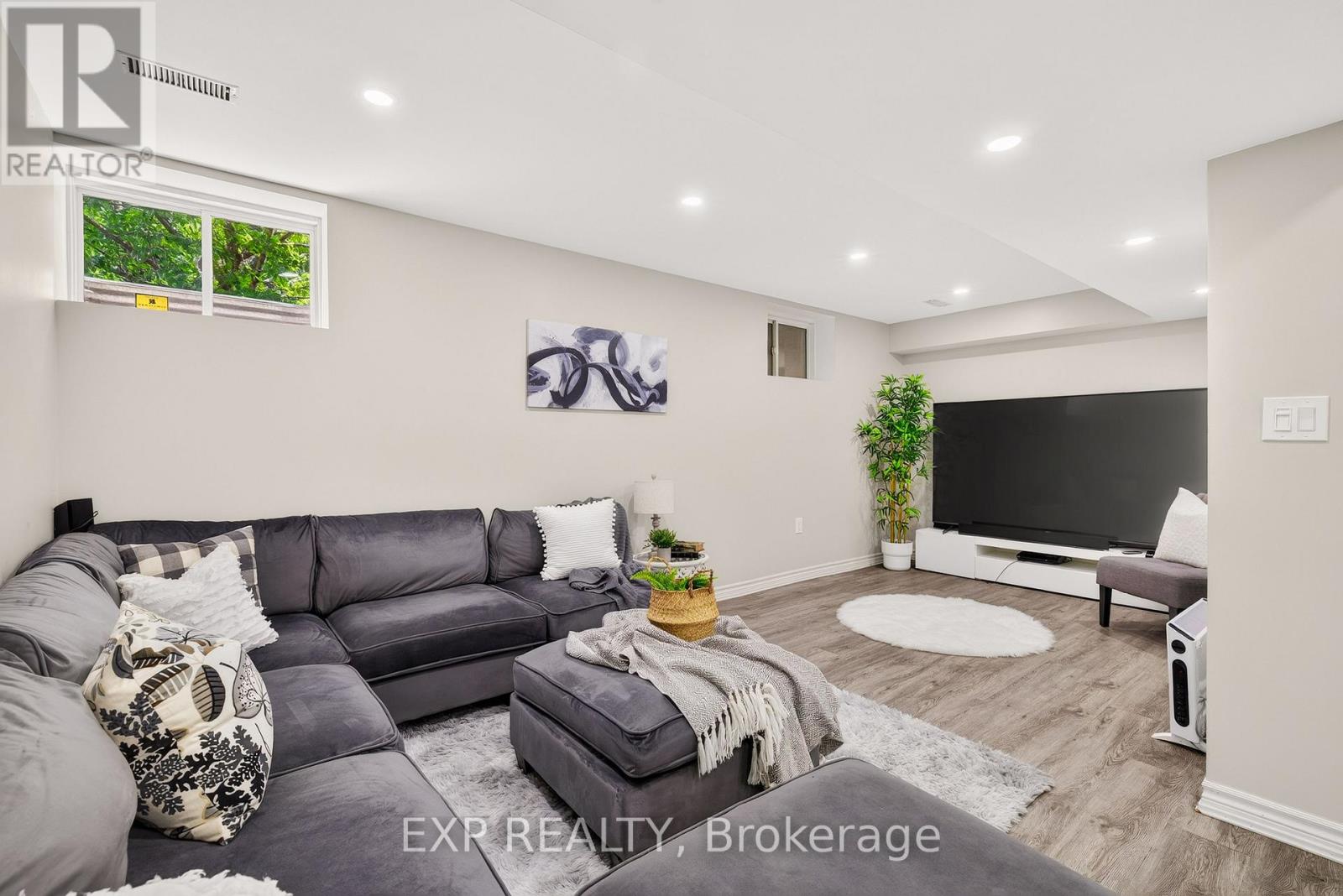 620 Munich Circle, Waterloo, Ontario  N2V 2L6 - Photo 33 - X13541468