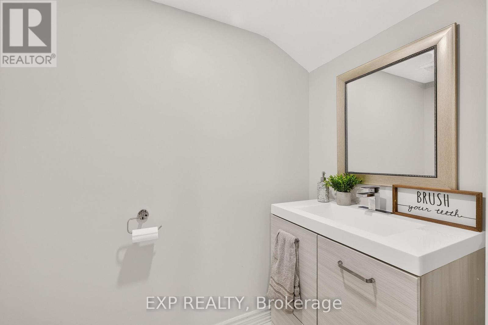 620 Munich Circle, Waterloo, Ontario  N2V 2L6 - Photo 38 - X13541468