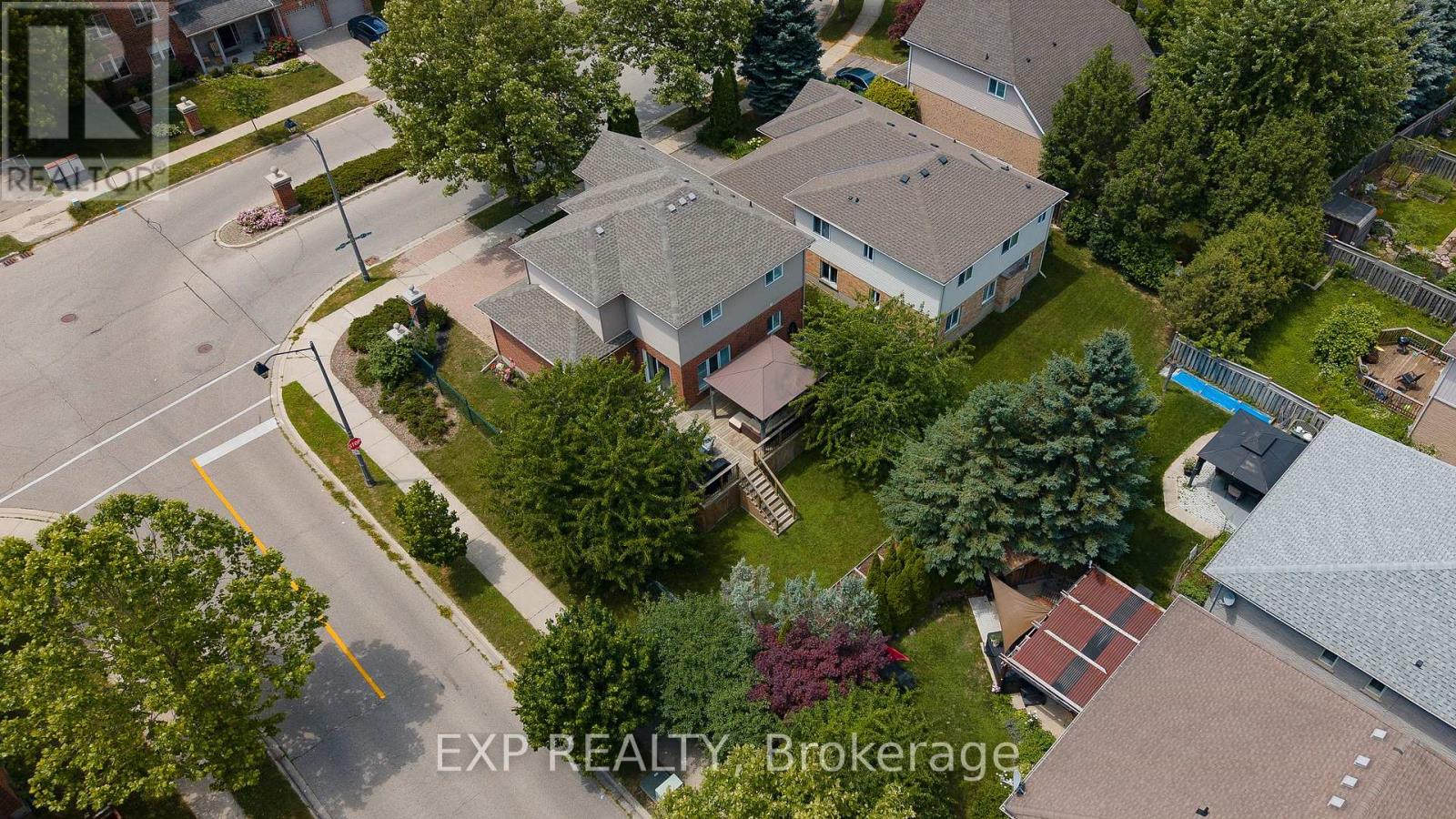 620 Munich Circle, Waterloo, Ontario  N2V 2L6 - Photo 4 - X13541468