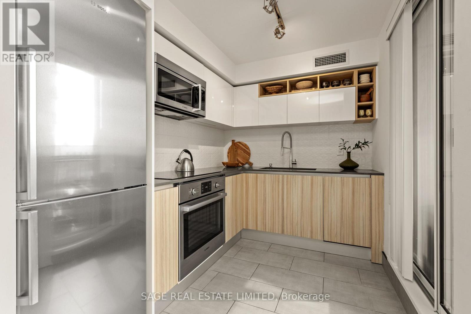 506 - 18 Merton Street, Toronto, Ontario  M4S 3G9 - Photo 17 - C13541522