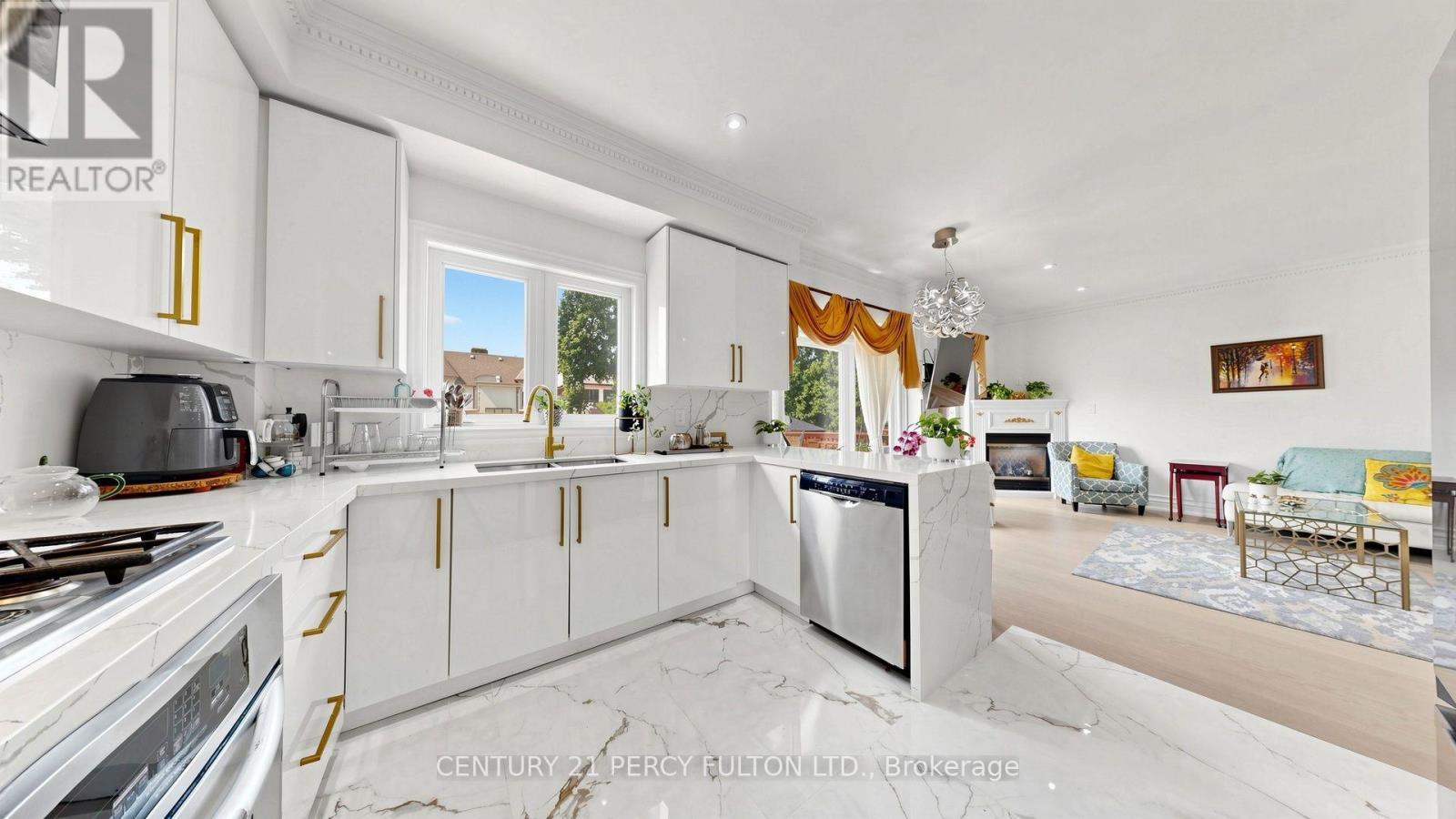 372b Hounslow Avenue, Toronto, Ontario  M2R 1H6 - Photo 14 - C13541532