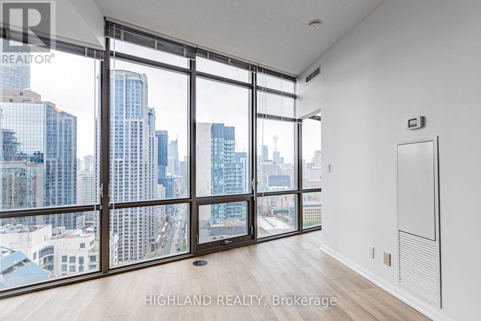 2409 - 832 Bay Street, Toronto, Ontario  M5S 1Z6 - Photo 11 - C13541534