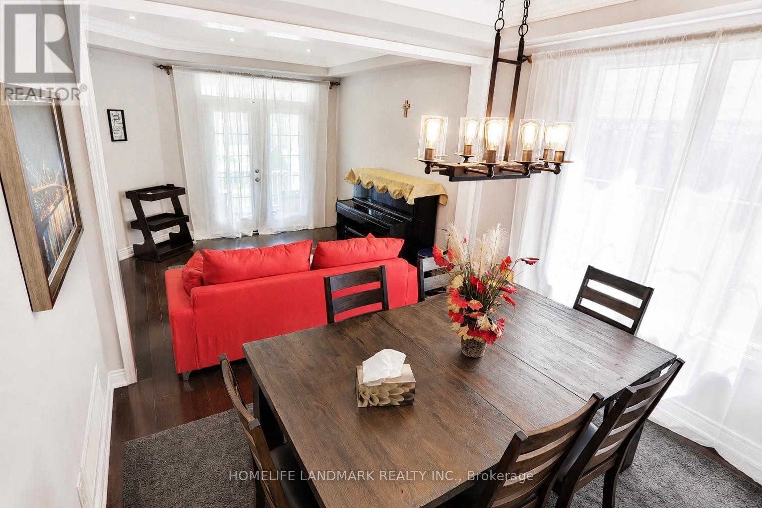 191 Robirwin Street, Whitchurch-Stouffville, Ontario  L3P 3B9 - Photo 6 - N13541510