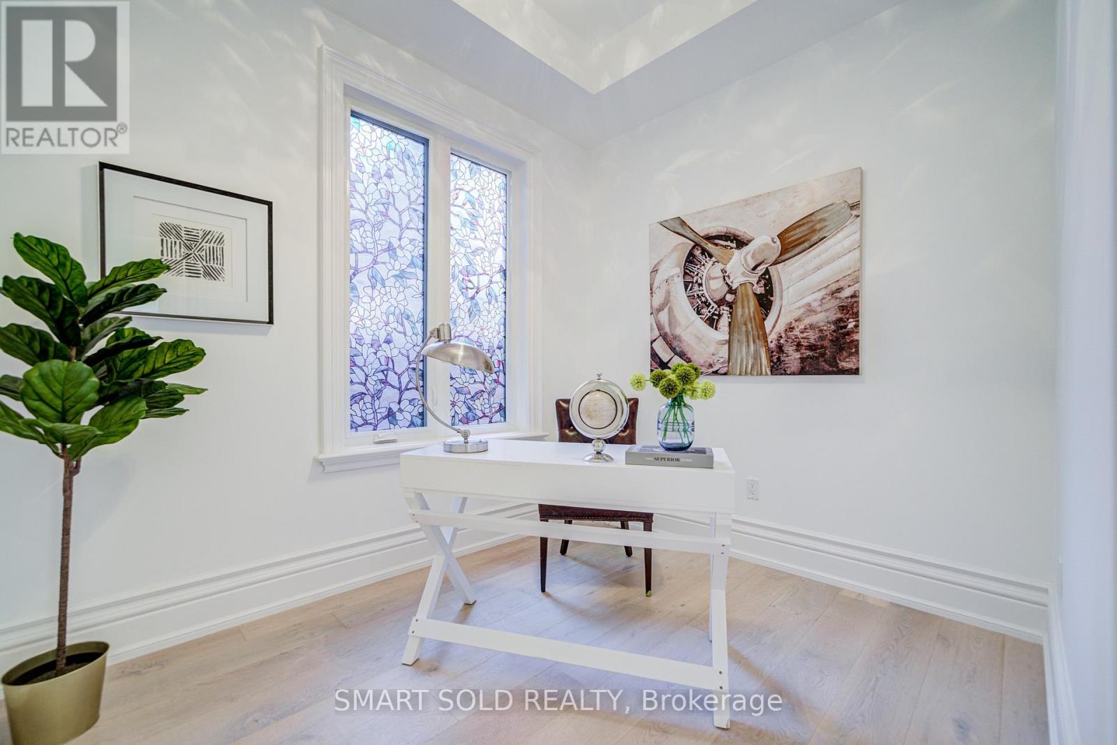 201 Burnhamthorpe Road, Toronto, Ontario  M9B 1Z2 - Photo 12 - W13541500
