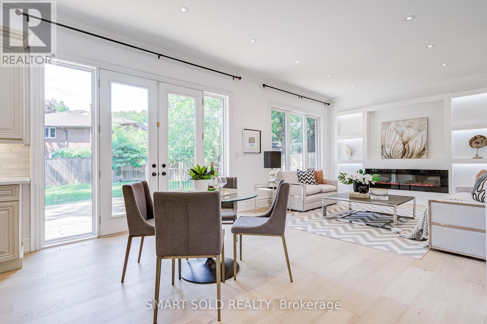 201 Burnhamthorpe Road, Toronto, Ontario  M9B 1Z2 - Photo 19 - W13541500
