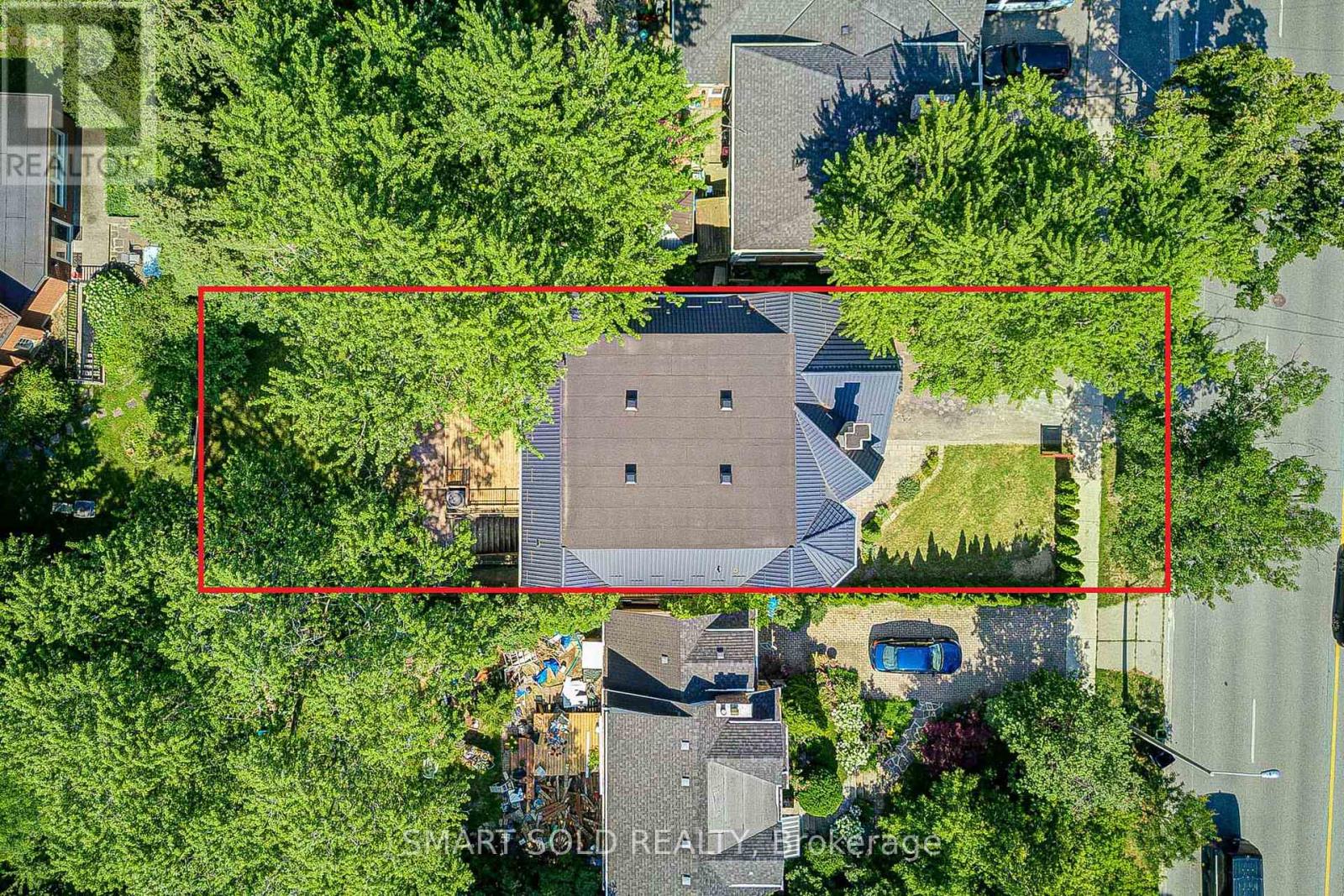 201 Burnhamthorpe Road, Toronto, Ontario  M9B 1Z2 - Photo 2 - W13541500