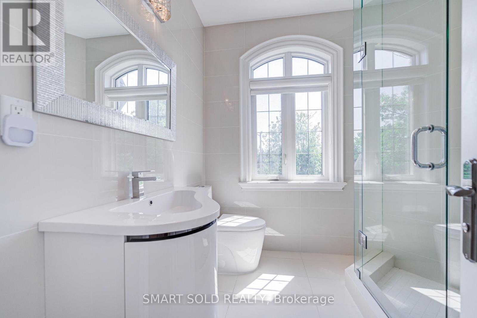 201 Burnhamthorpe Road, Toronto, Ontario  M9B 1Z2 - Photo 34 - W13541500
