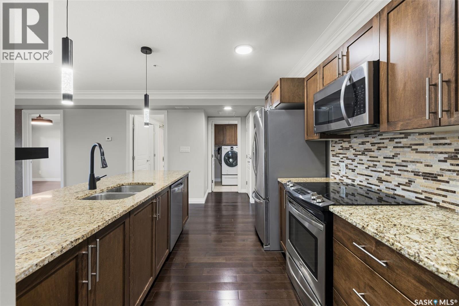 325 5303 Universal Crescent, Regina, Saskatchewan  S4W 0L1 - Photo 11 - SK042052