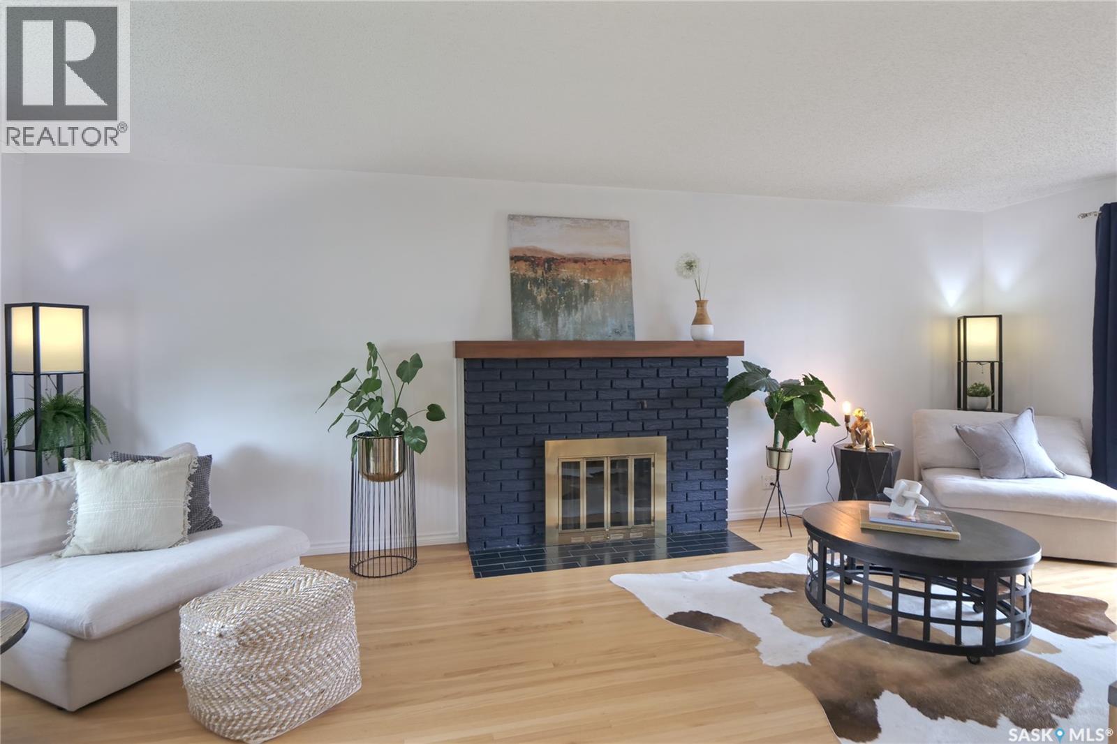 744 Saskatchewan Street W, Moose Jaw, Saskatchewan  S6H 2T7 - Photo 3 - SK041833