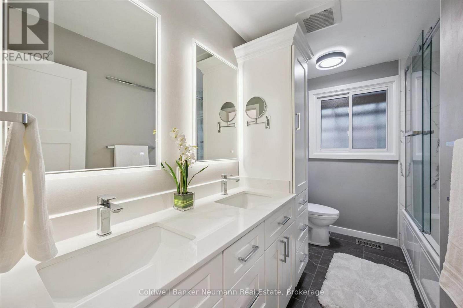 175 Woodville Place, Waterloo, Ontario  N2L 4W8 - Photo 12 - X13541588