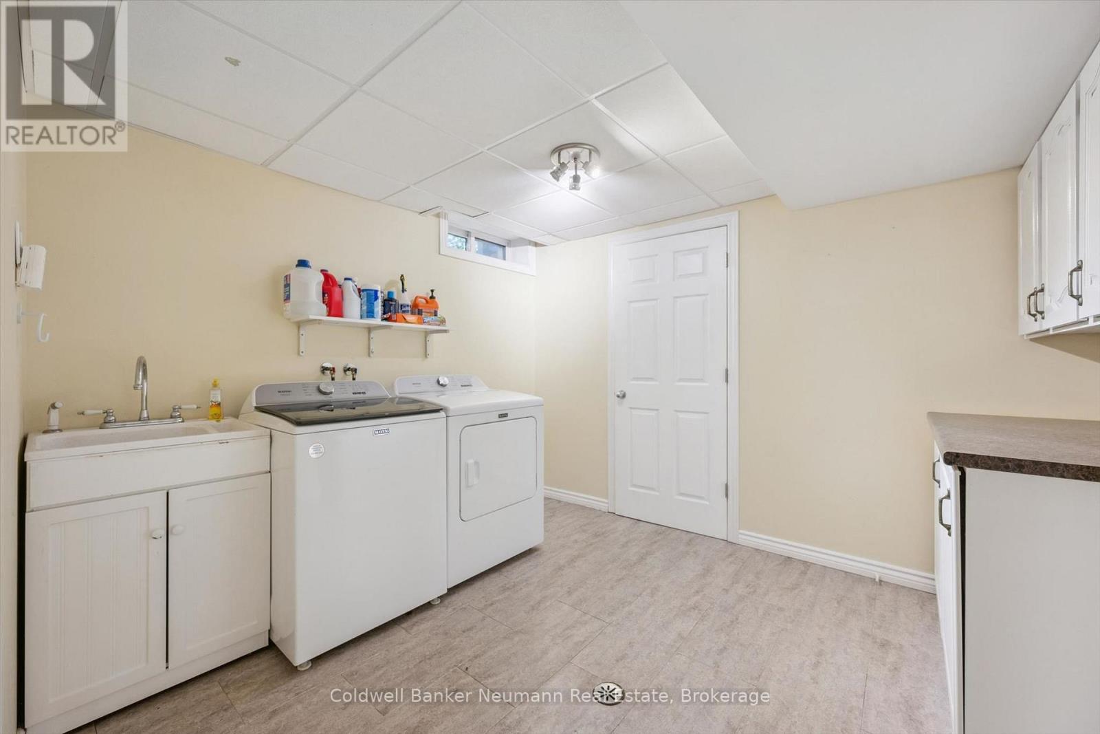 175 Woodville Place, Waterloo, Ontario  N2L 4W8 - Photo 23 - X13541588