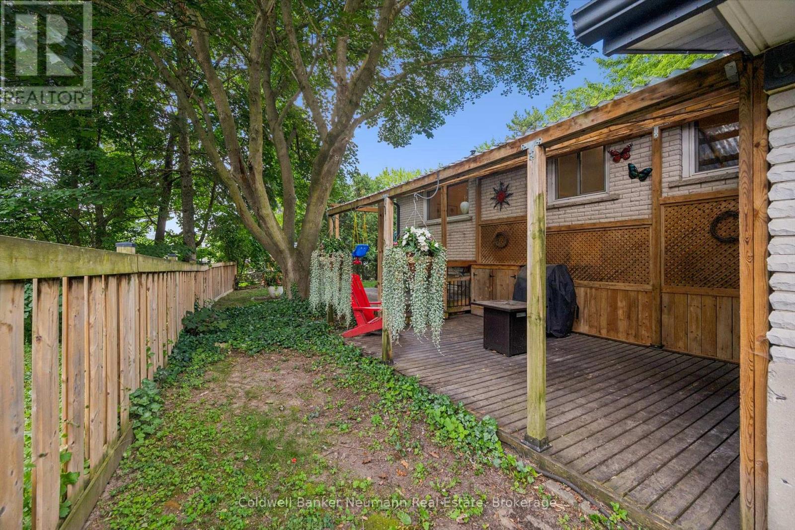 175 Woodville Place, Waterloo, Ontario  N2L 4W8 - Photo 38 - X13541588