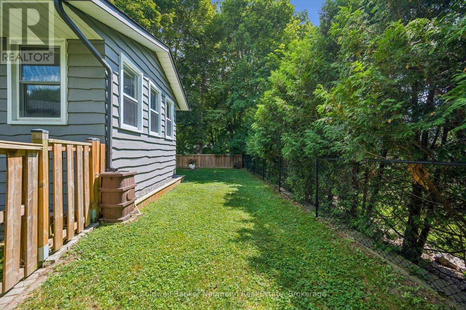 175 Woodville Place, Waterloo, Ontario  N2L 4W8 - Photo 44 - X13541588