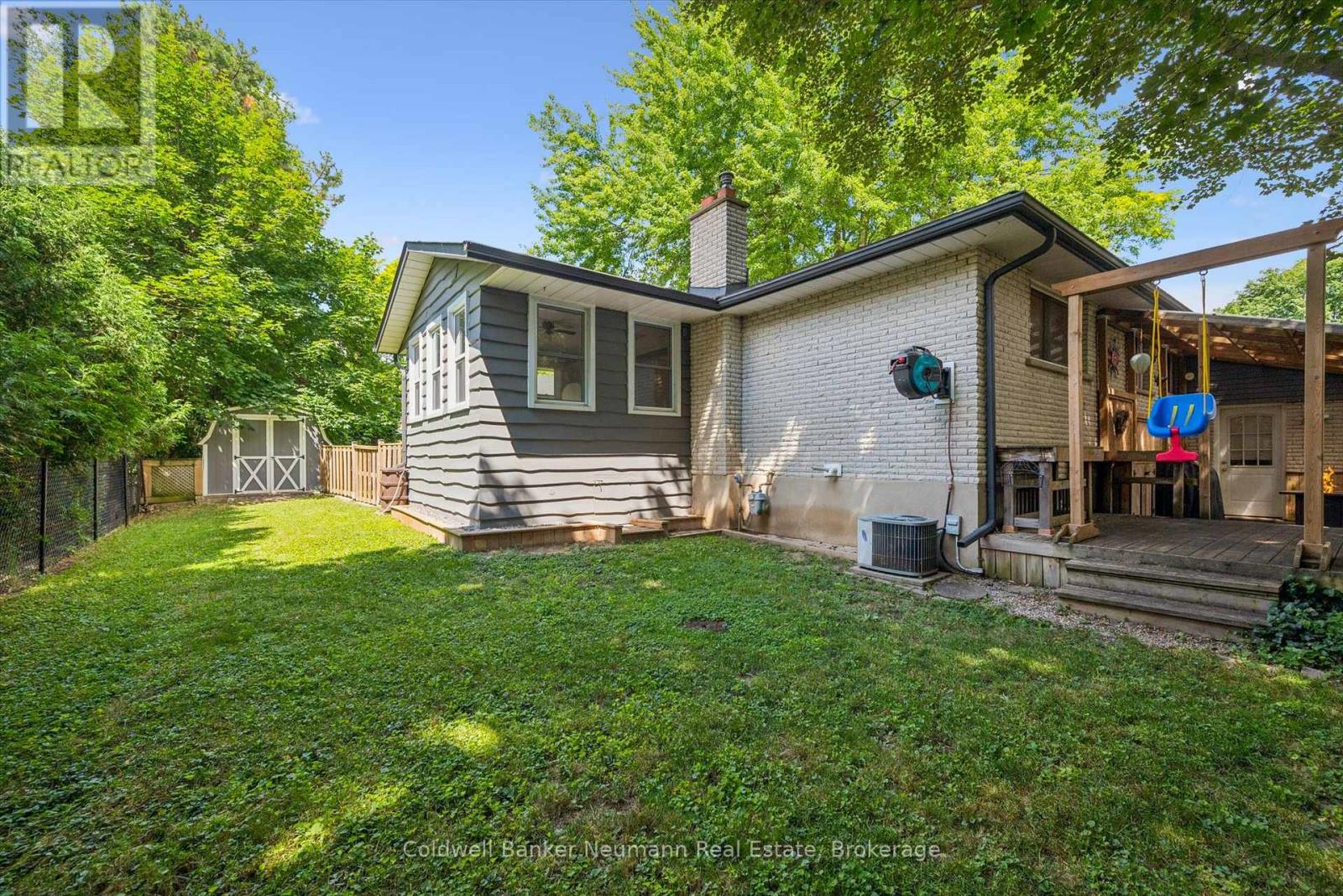 175 Woodville Place, Waterloo, Ontario  N2L 4W8 - Photo 45 - X13541588