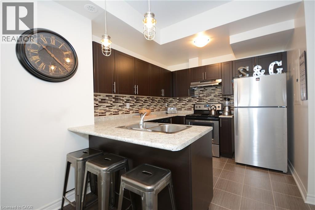 2420 Baronwood Drive Unit# 03-03, Oakville, Ontario  L6M 0J8 - Photo 3 - 40846593