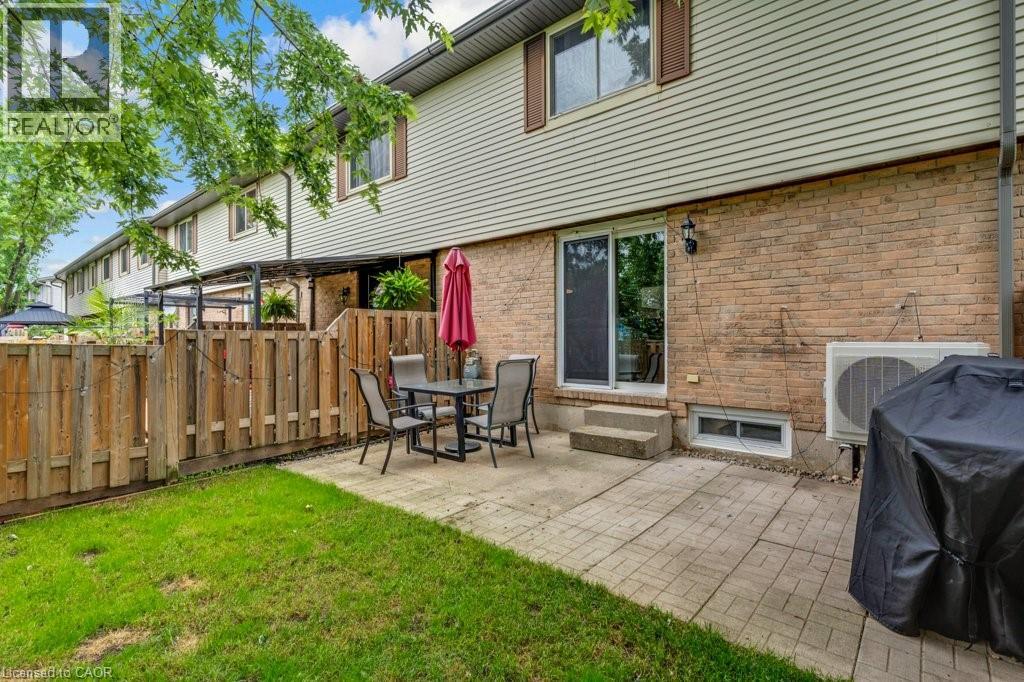 700 Erinbrook Drive Unit# 22, Kitchener, Ontario  N2E 2S7 - Photo 22 - 40846437