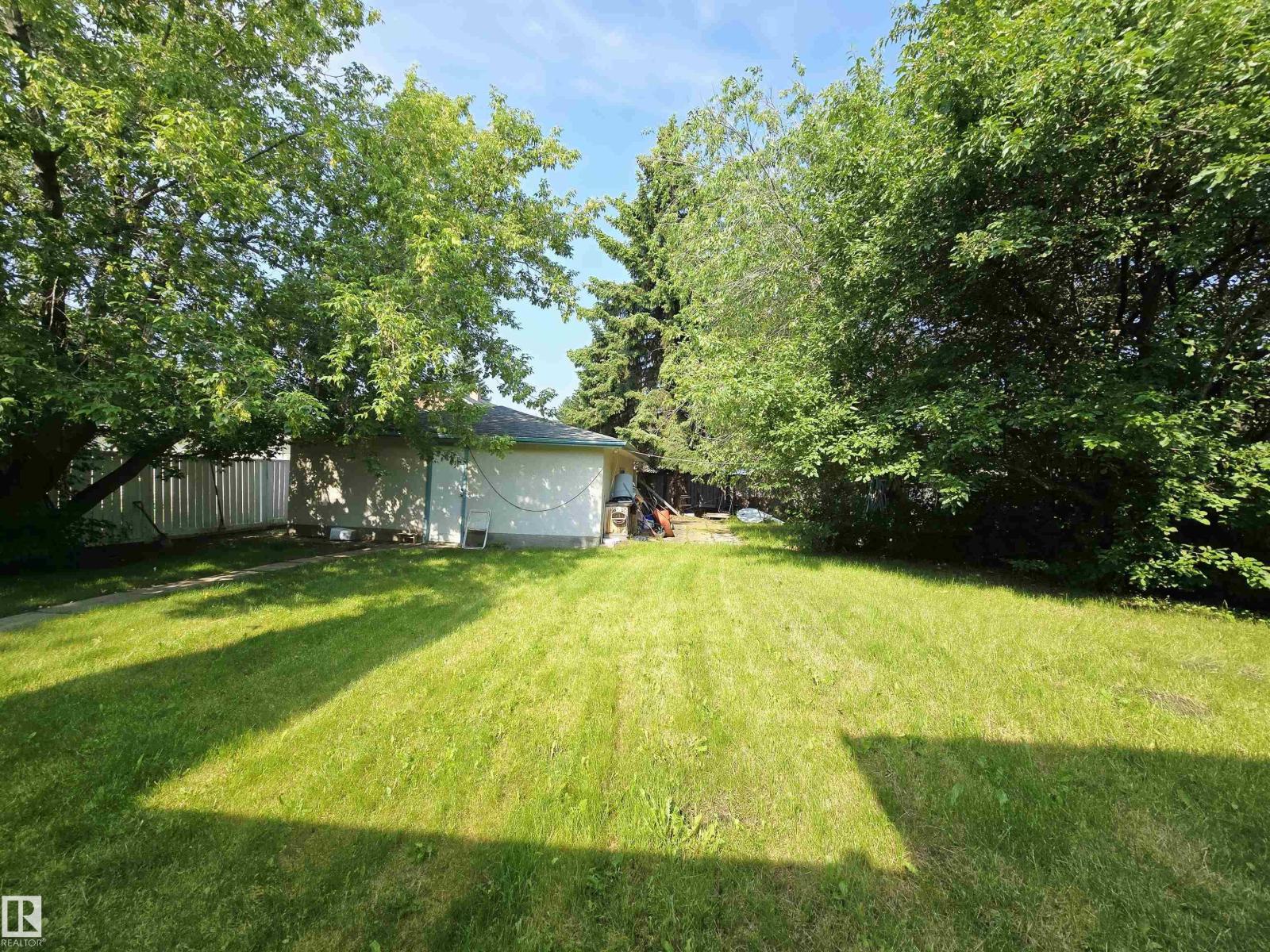 5012 143 St NW, Edmonton, Alberta  T6H 4E2 - Photo 6 - E4497772