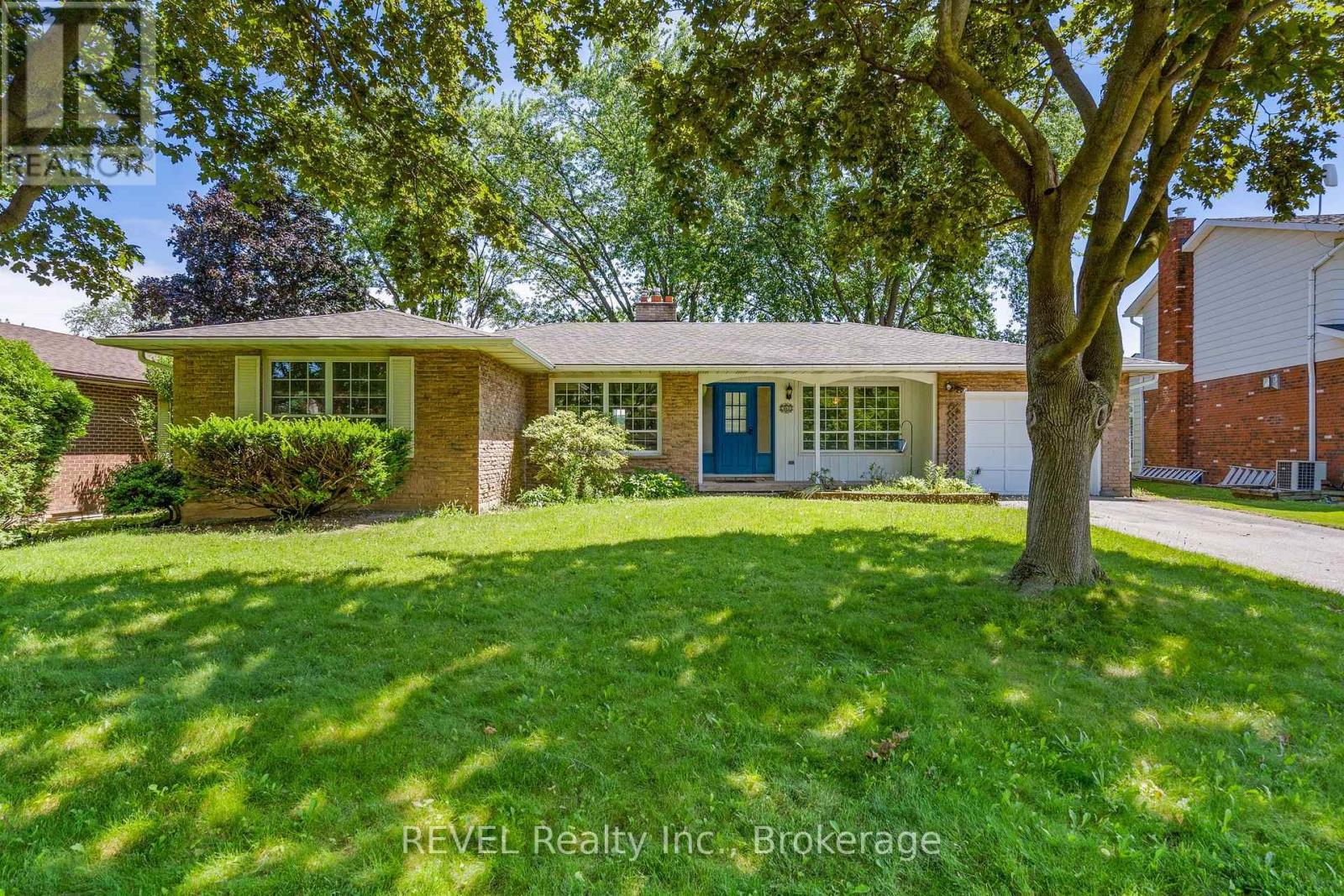 4198 REGENT COURT, Lincoln (Beamsville)