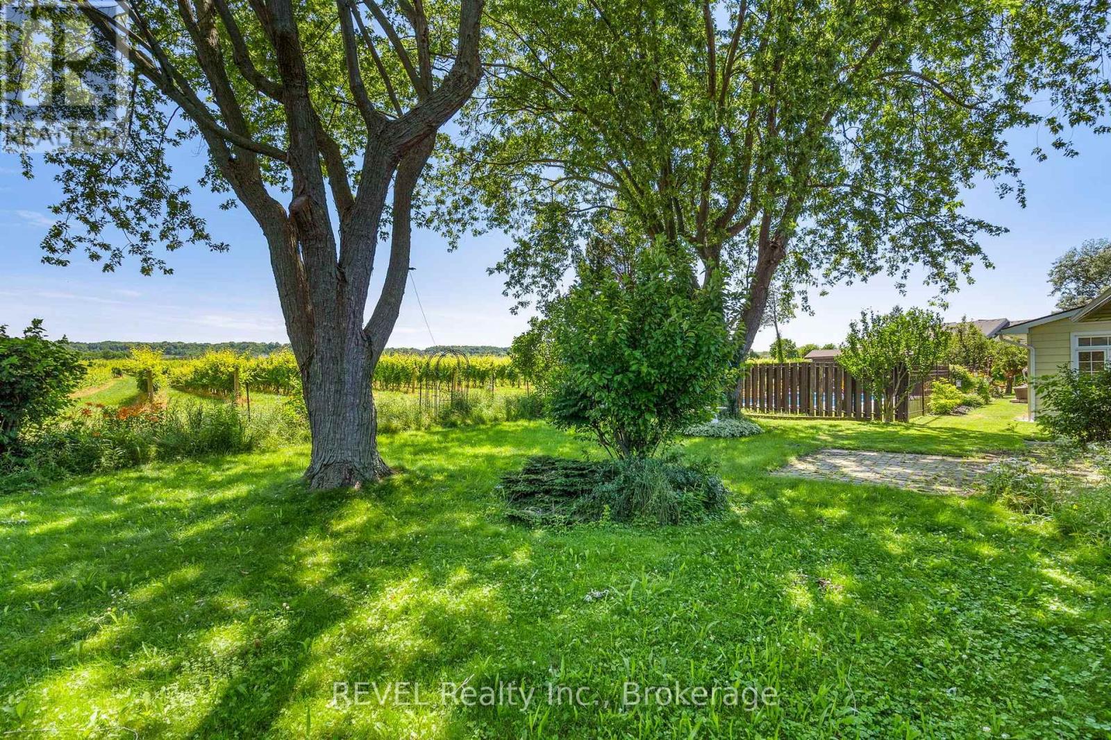 4198 Regent Court, Lincoln, Ontario  L3J 0N4 - Photo 31 - X13541650