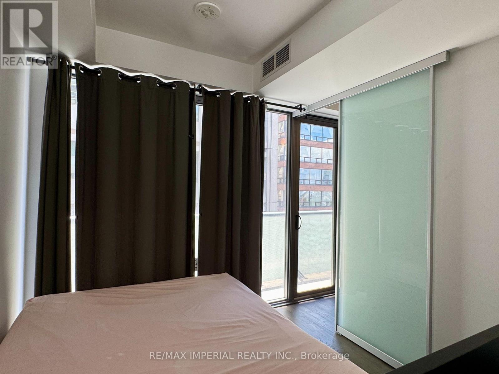1210 - 57 St. Joseph Street, Toronto, Ontario  M5S 0C5 - Photo 17 - C13541690
