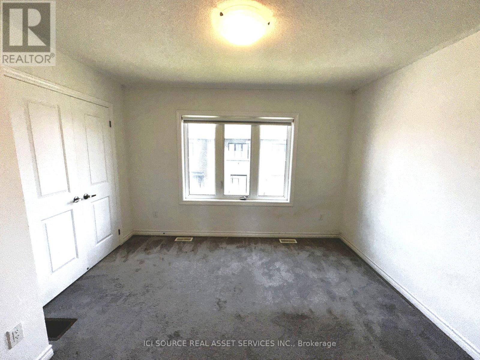 335 Okanagan Path, Oshawa, Ontario  L1H 0A7 - Photo 11 - E13541672