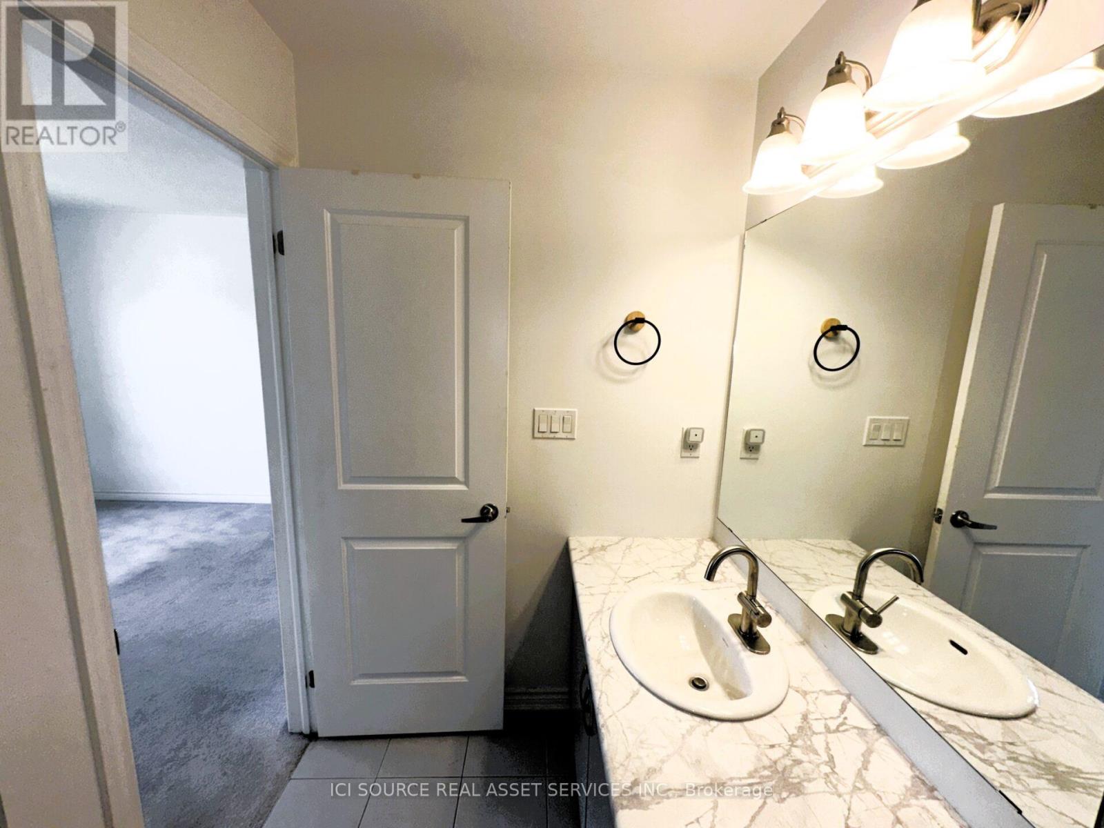 335 Okanagan Path, Oshawa, Ontario  L1H 0A7 - Photo 14 - E13541672