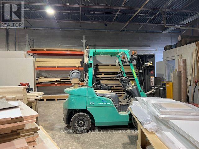 10-11 - 150 Ferrier Street, Markham (Milliken Mills West), Ontario  L3R 3K3 - Photo 10 - N13541572