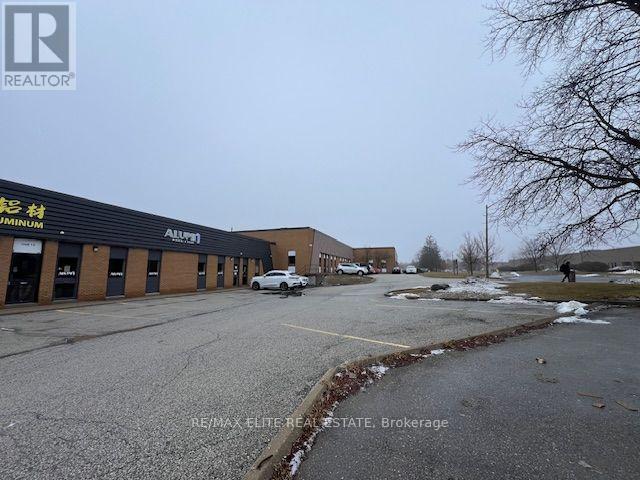 10-11 - 150 Ferrier Street, Markham (Milliken Mills West), Ontario  L3R 3K3 - Photo 4 - N13541572