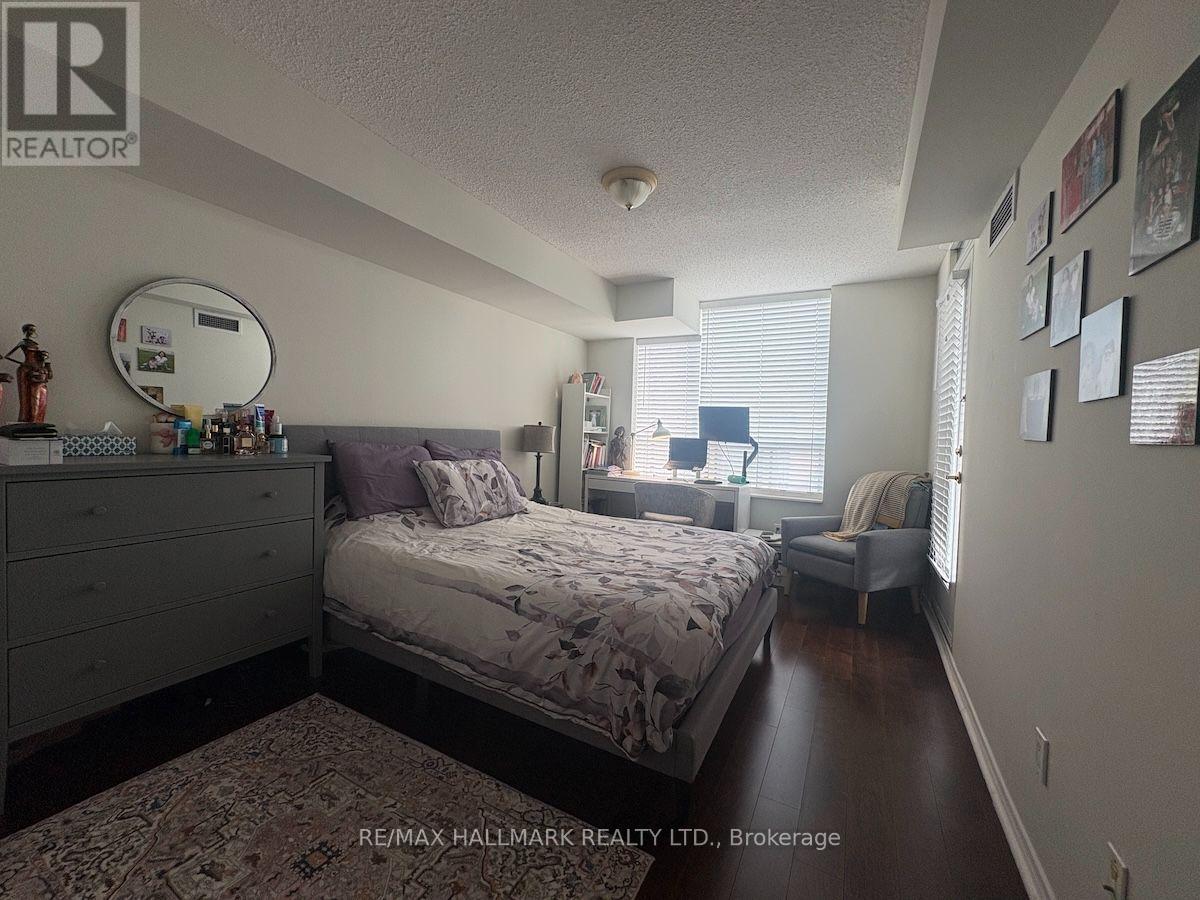 702 - 9 Northern Hts Drive, Richmond Hill, Ontario  L4B 4M5 - Photo 8 - N13541612