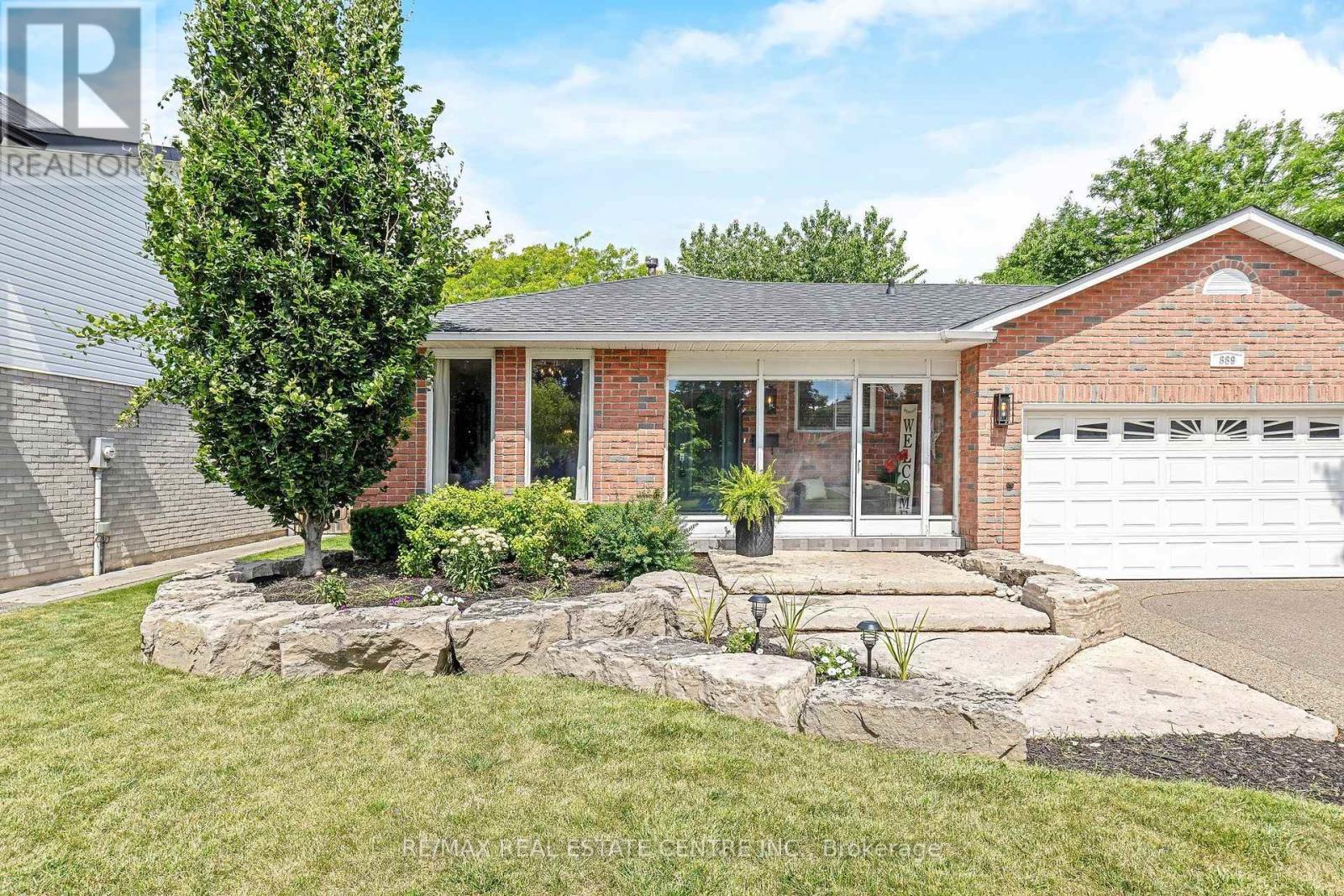 889 Anderson Avenue, Milton, Ontario  L9T 4Y5 - Photo 6 - W13541658
