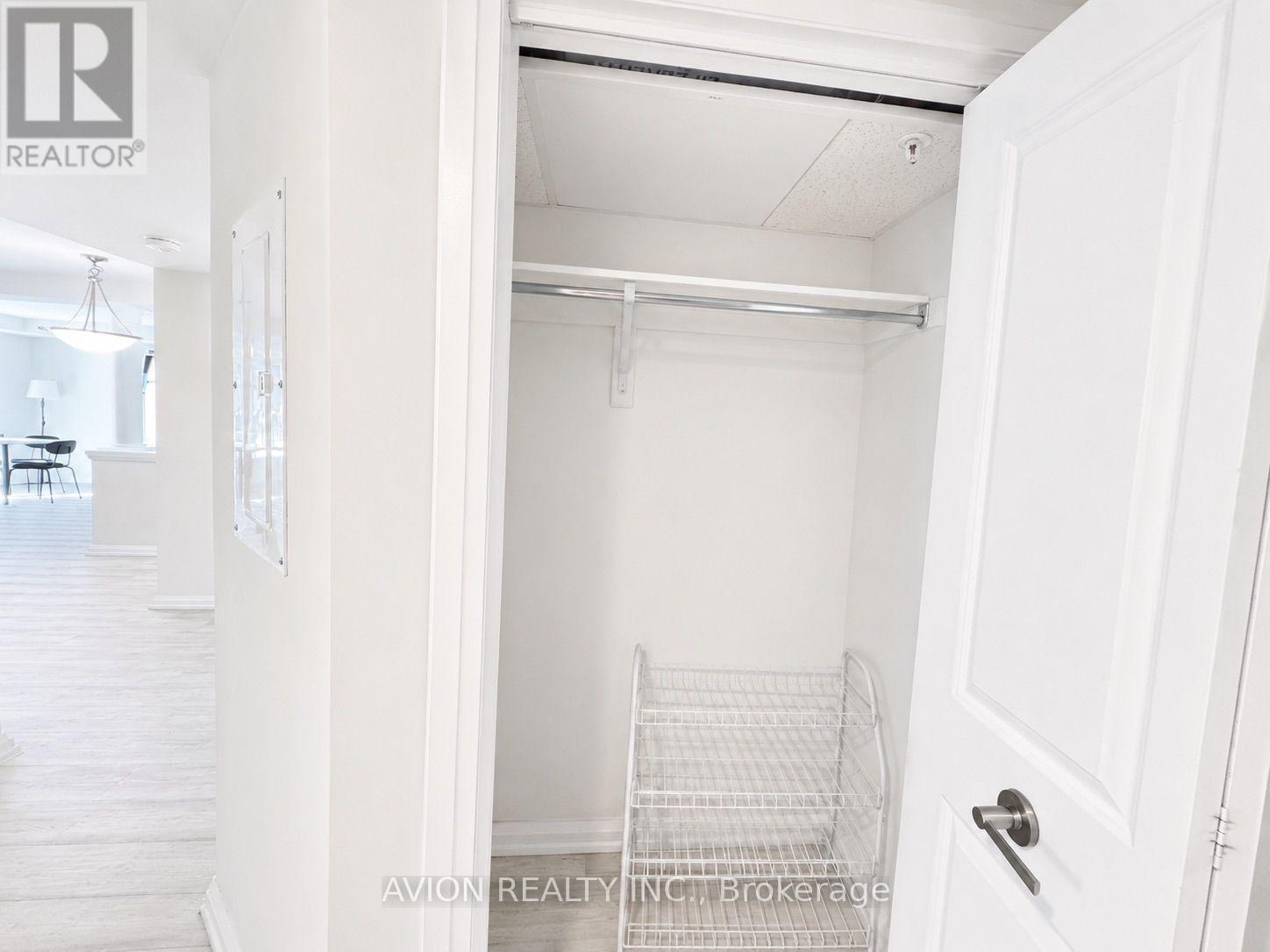 613 - 778 Laurelwood Drive, Waterloo, Ontario  N2V 0G3 - Photo 21 - X13541548