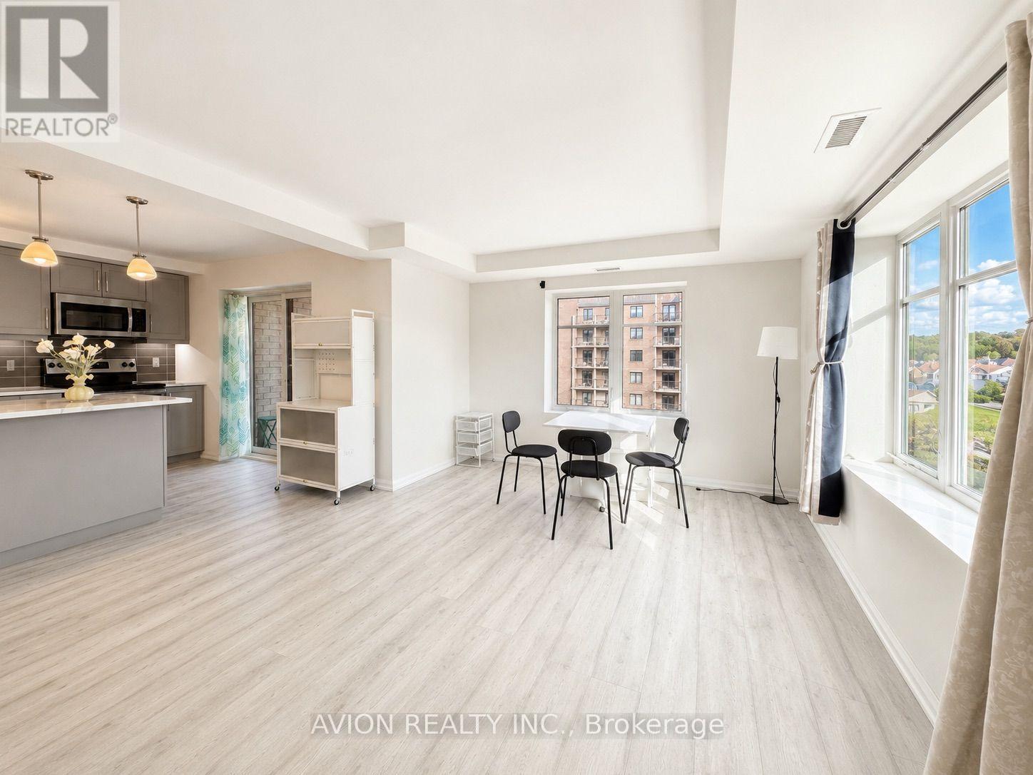 613 - 778 Laurelwood Drive, Waterloo, Ontario  N2V 0G3 - Photo 5 - X13541548